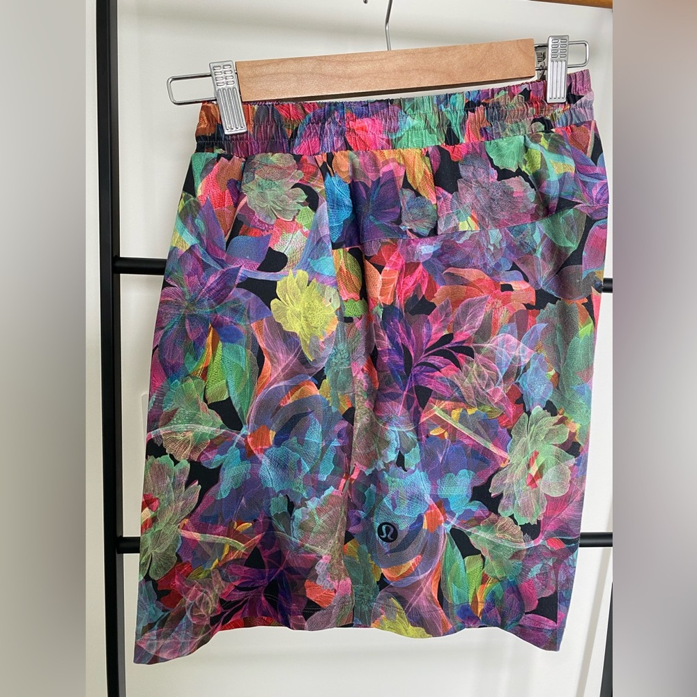 Lululemon Pool Short 5 inch